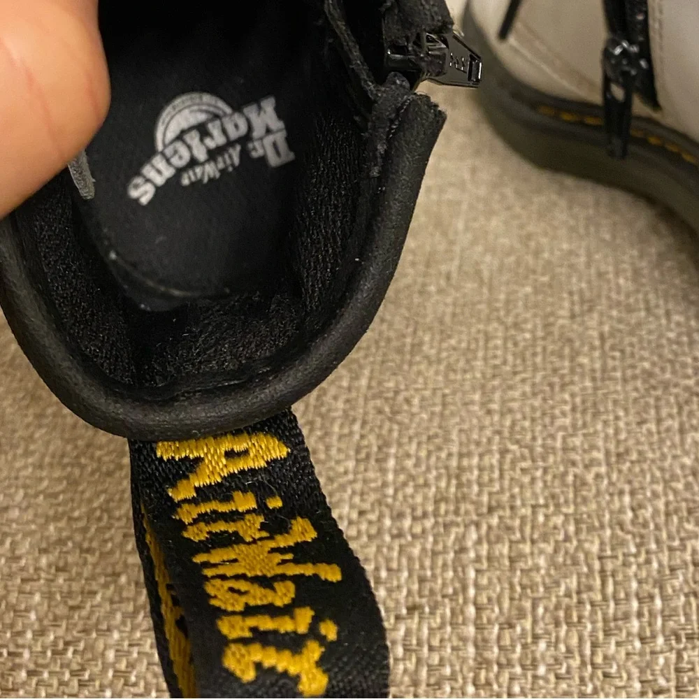 Dr. Martens Combs Little Kid Boot in White Patent Leather